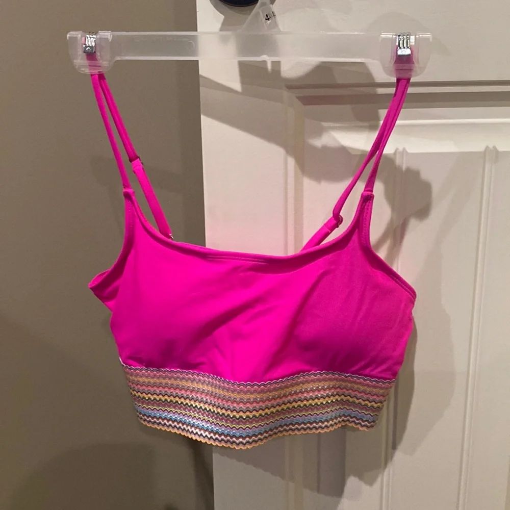 Pink bikini - Picture 1 of 4